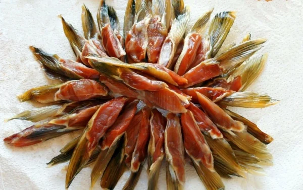 Hot Smoked Salmon Fins